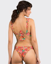 Laad de afbeelding in de Gallery-viewer, Image 07: Rio De Sol Set Set Tropics Halter-Marina Essential-Cos

