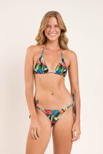 Laad de afbeelding in de Gallery-viewer, Model Front: Rio De Sol Bottom Bottom Flair Cheeky-Tie
