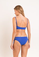 Laad de afbeelding in de Gallery-viewer, Model Back: Rio De Sol Top Top Oceano Bandeau-Reto
