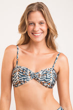 Laad de afbeelding in de Gallery-viewer, Gallery: Rio De Sol Top Top Ikat Twist
