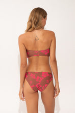 Laad de afbeelding in de Gallery-viewer, Model Back: Wednesday In Hawaii By Rio De Sol Bottom Bottom Pua-Coco-Guava Waikiki

