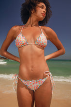 Laad de afbeelding in de Gallery-viewer, Image 09: Rio De Sol Set Set Ditsy-Sky Frufru
