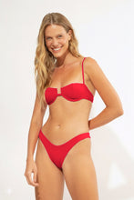 Laad de afbeelding in de Gallery-viewer, Image 03: Wednesday In Hawaii By Rio De Sol Top Top Hibiscus Shell
