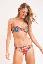 Laad de afbeelding in de Gallery-viewer, Image 03: Rio De Sol Set Set Love-Trip Bandeau-Joy Essential-Comfy
