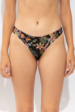 Laad de afbeelding in de Gallery-viewer, Gallery: Rio De Sol Bottom Bottom Flora Essential-Comfy
