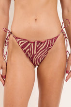 Laad de afbeelding in de Gallery-viewer, Bottom Dune Frufru
