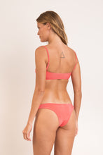 Laad de afbeelding in de Gallery-viewer, Bottom Malibu-Nina Essential
