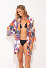 Laad de afbeelding in de Gallery-viewer, Garden-Flower Kimono
