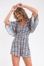 Laad de afbeelding in de Gallery-viewer, Ikat Mini Dress
