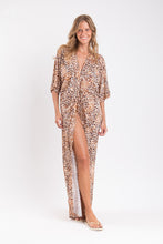 Laad de afbeelding in de Gallery-viewer, Leopard Long Dress
