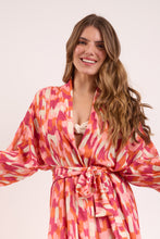 Laad de afbeelding in de Gallery-viewer, Mirage Kimono
