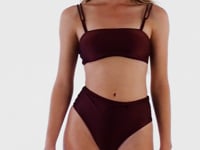 Laad en speel video af in Gallery-viewer, Video: Rio De Sol Top Top Barolo Bandeau-Reto
