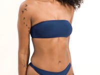 Laad en speel video af in Gallery-viewer, Video: Rio De Sol Top Top Navy Bandeau-Reto
