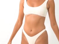 Laad en speel video af in Gallery-viewer, Video: Rio De Sol Set Set Malibu-Natural Bliss Cali
