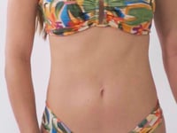 Laad en speel video af in Gallery-viewer, Video: Rio De Sol Set Set Tropical Sara Baobi
