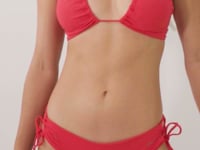 Laad en speel video af in Gallery-viewer, Top Matte-Red Camille
