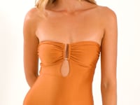 Laad en speel video af in Gallery-viewer, Video: Rio De Sol One-Piece Shimmer-Nocciola Sara-Op
