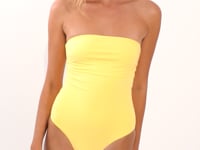 Laad en speel video af in Gallery-viewer, Video: Wednesday In Hawaii By Rio De Sol One-Piece Lilikoi Aloha
