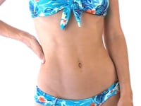 Laad en speel video af in Gallery-viewer, Video: Rio De Sol Bottom Bottom Isla Bandeau
