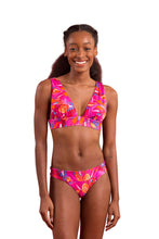 Laad de afbeelding in de Gallery-viewer, Model Front: Rio De Sol Bottom Bottom Flavors Essential-Cos
