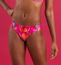 Laad de afbeelding in de Gallery-viewer, Image 10: Rio De Sol Bottom Bottom Flavors Essential-Cos
