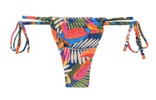 Laad de afbeelding in de Gallery-viewer, Product Front: Rio De Sol Bottom Bottom Jungle Pipa
