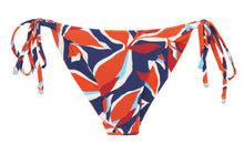 Laad de afbeelding in de Gallery-viewer, Product Front: Rio De Sol Bottom Bottom Leaves Cheeky-Tie
