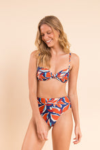 Laad de afbeelding in de Gallery-viewer, Image 12: Rio De Sol Bottom Bottom Leaves Hotpants
