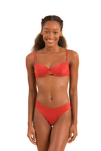 Laad de afbeelding in de Gallery-viewer, Model Front: Rio De Sol Bottom Bottom Malibu-Chili Ciao
