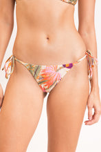 Laad de afbeelding in de Gallery-viewer, Gallery: Rio De Sol Bottom Bottom Oasis Cheeky-Tie
