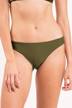 Laad de afbeelding in de Gallery-viewer, Gallery: Rio De Sol Bottom Bottom Shimmer-Croco Essential-Comfy
