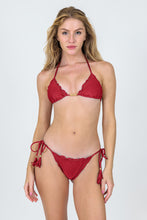 Laad de afbeelding in de Gallery-viewer, Model Front: Rio De Sol Bottom Bottom Shimmer-Divino Frufru-Comfy
