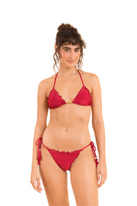 Model Front: Rio De Sol Bottom Bottom Shimmer-Divino Frufru-Fio