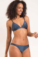 Laad de afbeelding in de Gallery-viewer, Image 12: Rio De Sol Bottom Bottom Shimmer-Shark Essential-Comfy
