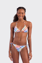 Laad de afbeelding in de Gallery-viewer, Model Front: Rio De Sol Bottom Bottom Square Frufru-Fio
