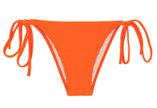 Laad de afbeelding in de Gallery-viewer, Product Front: Rio De Sol Bottom Bottom Tangerina Lacinho

