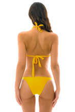 Laad de afbeelding in de Gallery-viewer, Model Back: Rio De Sol Bottom Bottom Tempero Cortinao
