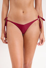 Laad de afbeelding in de Gallery-viewer, Gallery: Rio De Sol Bottom Bottom Touch-Carmim Amora
