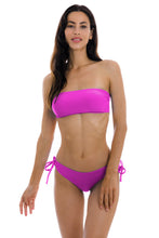 Laad de afbeelding in de Gallery-viewer, Model Front: Rio De Sol Bottom Bottom Uv-Pink Madrid
