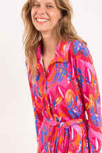 Laad de afbeelding in de Gallery-viewer, Image 10: Rio De Sol Shirtdress Flavors Chemise
