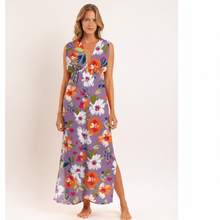 Laad de afbeelding in de Gallery-viewer, Model Front: Rio De Sol Beach Dresses Garden-Flower Long Dress Soleil
