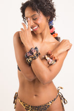 Laad de afbeelding in de Gallery-viewer, Image 04: Rio De Sol Hair Accessory Nocciola Scrunchie
