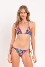 Laad de afbeelding in de Gallery-viewer, Model Front: Rio De Sol Set Set Euphoria Tri-Inv Ibiza-Comfy
