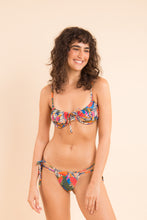 Laad de afbeelding in de Gallery-viewer, Model Front: Rio De Sol Set Set Jungle Balconet-Tie Pipa
