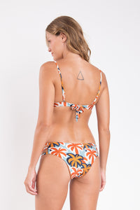 Model Back: Rio De Sol Set Set Kauai Bra-Trio Madrid-Trio