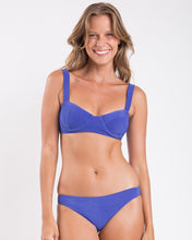 Laad de afbeelding in de Gallery-viewer, Gallery: Rio De Sol Set Set Malibu-Indigo Amelia Essential
