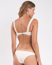 Laad de afbeelding in de Gallery-viewer, Image 05: Rio De Sol Set Set Malibu-Natural Amelia Essential
