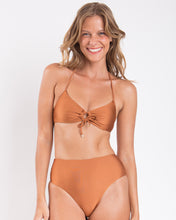 Laad de afbeelding in de Gallery-viewer, Gallery: Rio De Sol Set Set Nocciola Mila Hotpants
