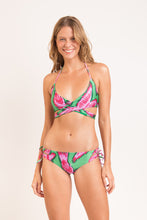 Laad de afbeelding in de Gallery-viewer, Model Front: Rio De Sol Set Set Parrots Kate Madrid
