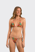 Laad de afbeelding in de Gallery-viewer, Model Front: Rio De Sol Set Set Tropics Tri-Inv Pipa
